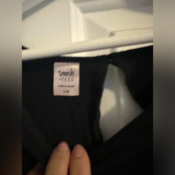 Smash and Tees romper - Picture 3 of 3